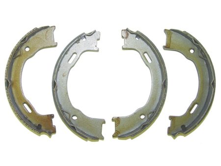 Omix Parking Brake Shoes 93-94 WJ 03-06 TJ 04-07 KJ Fashion